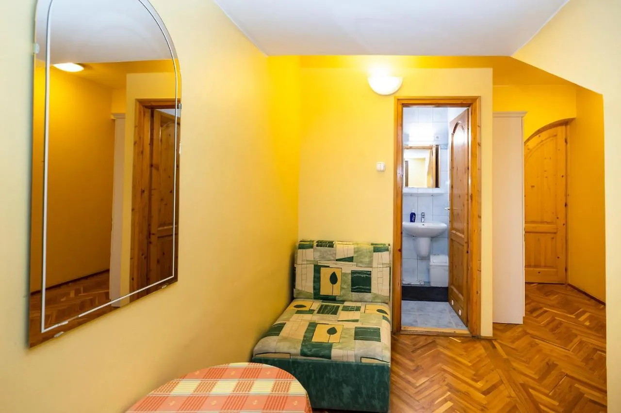 Bed and Breakfast Cecey Vendeghaz Эгер